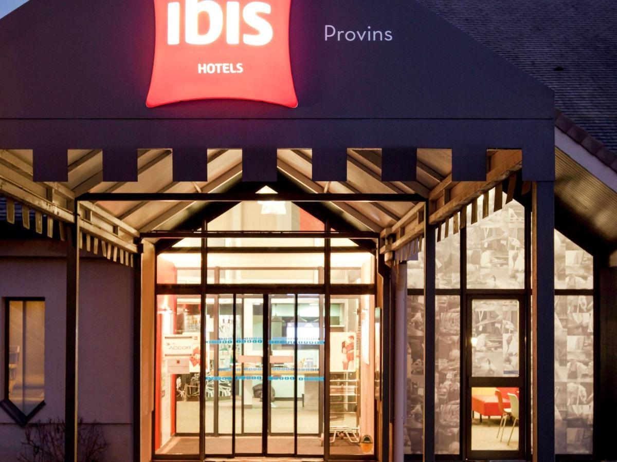 Hotel Ibis Provins Esterno foto